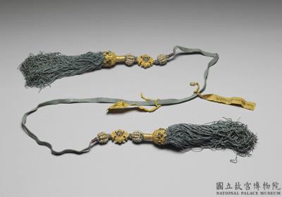 图片[2]-Pair of threaded silk green tassel ornaments with gold and pearls, Qing dynasty, 18th c., work of the Muslim regions-China Archive